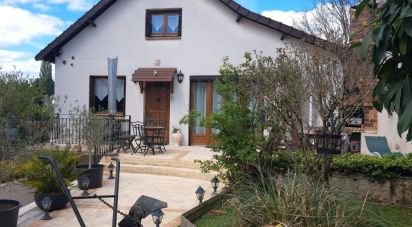 House 5 rooms of 116 m² in Vaux-le-Pénil (77000)