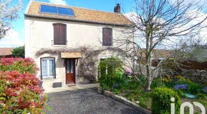 Traditional house 3 rooms of 86 m² in Prunay-le-Temple (78910)
