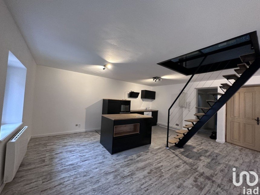 Appartement 4 pièces de 100 m² à Altkirch (68130)