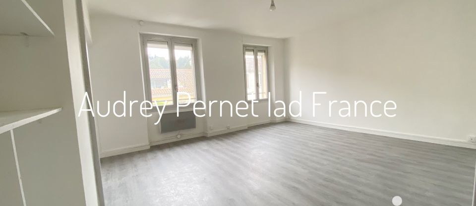 Apartment 3 rooms of 66 m² in Hyères (83400)