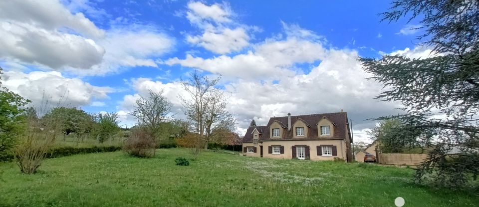 House 5 rooms of 187 m² in Montoire-sur-le-Loir (41800)