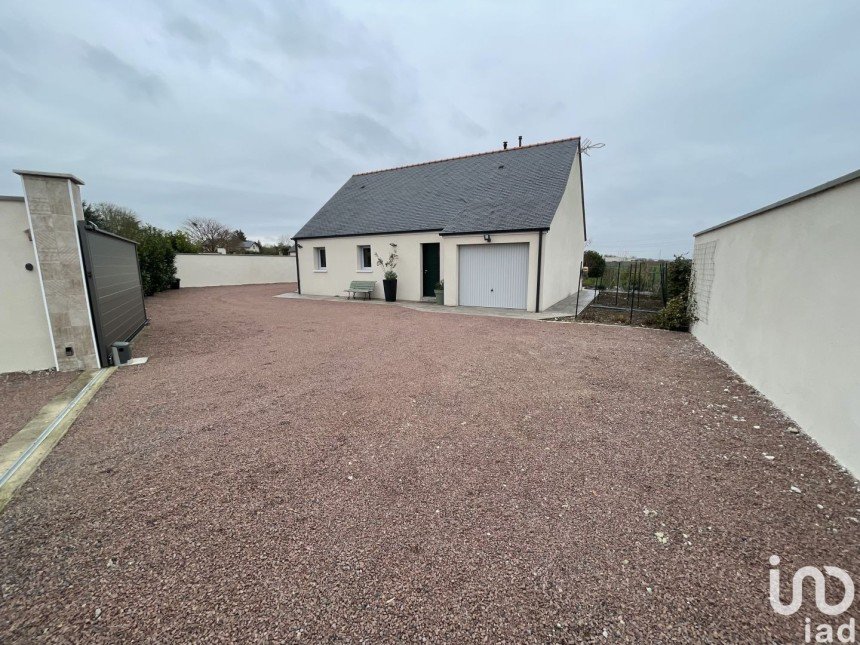 House 5 rooms of 81 m² in Le Coudray-Macouard (49260)