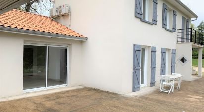House 5 rooms of 137 m² in Coulounieix-Chamiers (24660)
