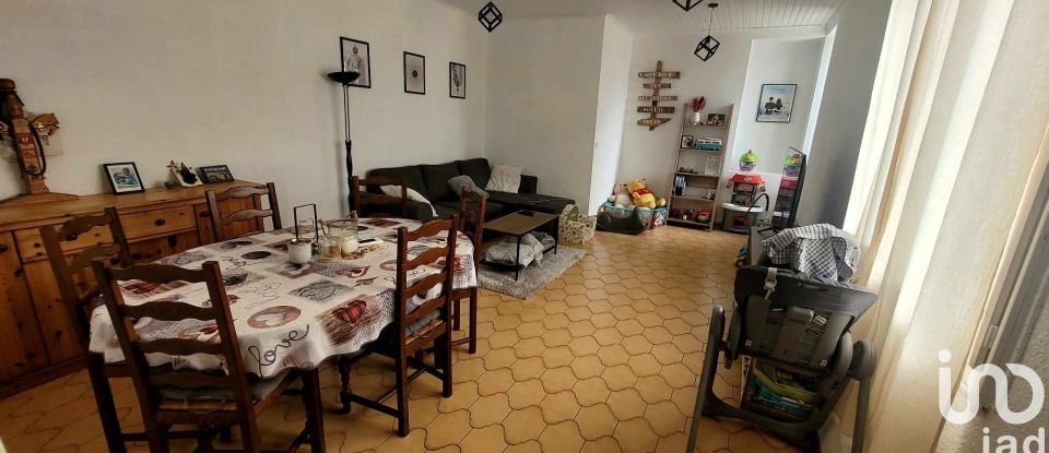 Town house 5 rooms of 95 m² in Vias (34450)
