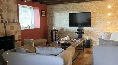 House 7 rooms of 141 m² in Chantonnay (85110)