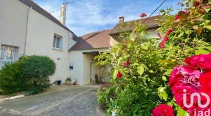 House 4 rooms of 95 m² in Poissy (78300)