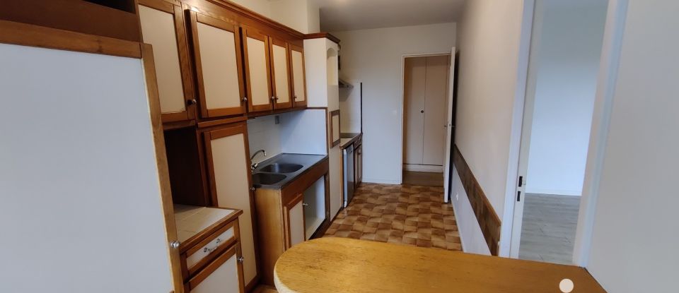 Appartement 4 pièces de 76 m² à Saint-Herblain (44800)