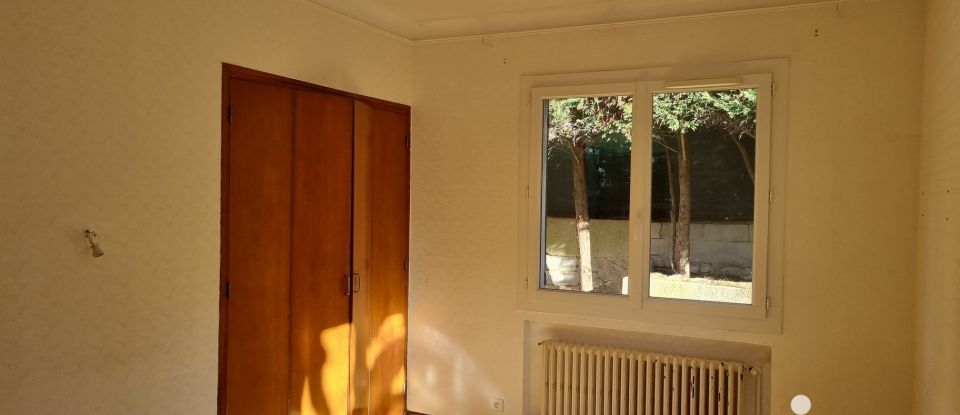 Maison traditionnelle 4 pièces de 103 m² à Aix-en-Provence (13080)