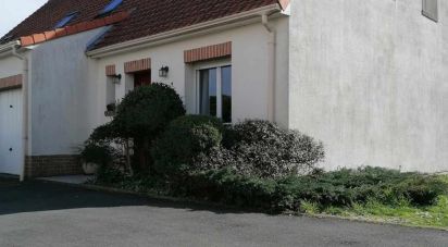 Maison 4 pièces de 85 m² à Bruay-la-Buissière (62700)