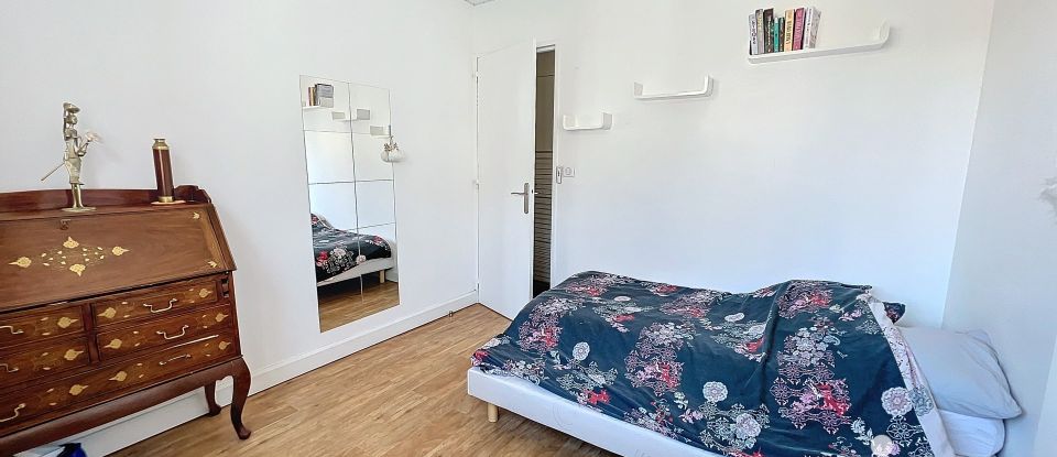 Apartment 7 rooms of 119 m² in Saint-Cloud (92210)