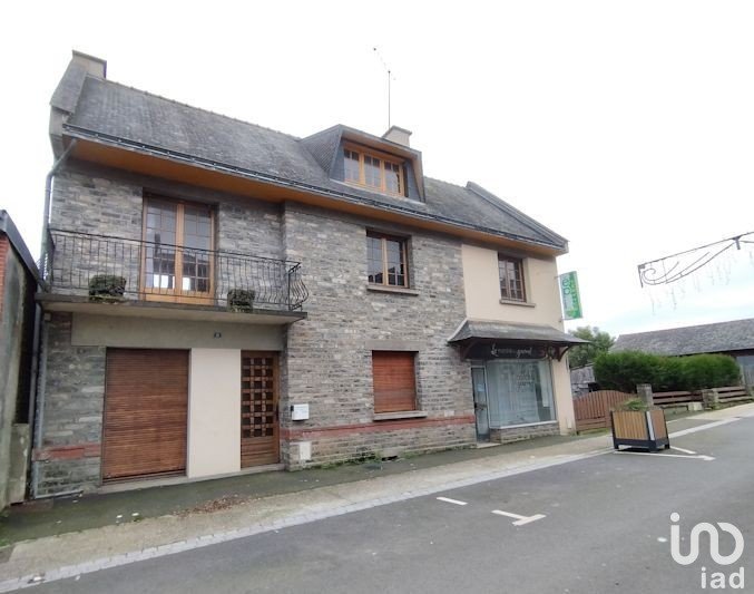 House 7 rooms of 220 m² in Dourdain (35450)