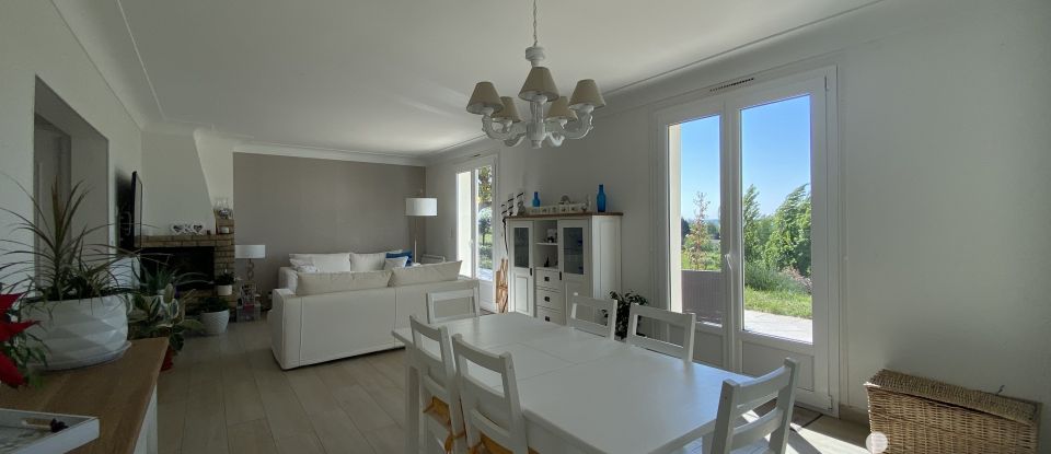 Traditional house 8 rooms of 245 m² in Villeneuve-sur-Lot (47300)