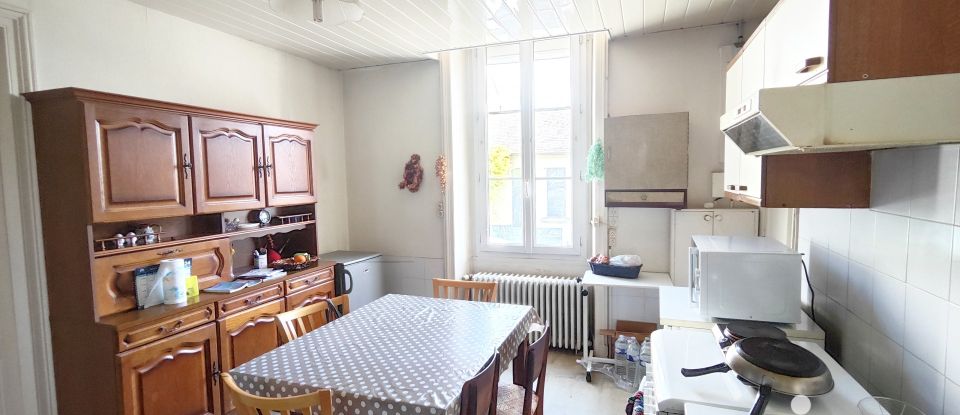 Town house 2 rooms of 85 m² in Rennes (35000)