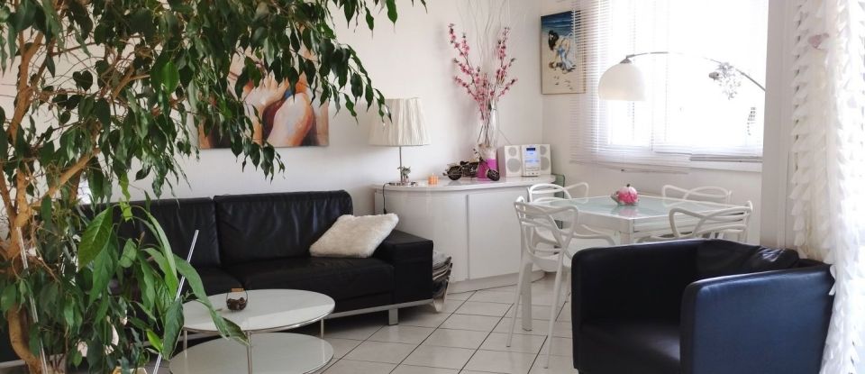 Appartement 3 pièces de 74 m² à Saint-Julien-en-Genevois (74160)