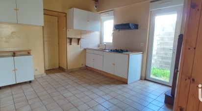 Village house 4 rooms of 81 m² in Vallet (44330)