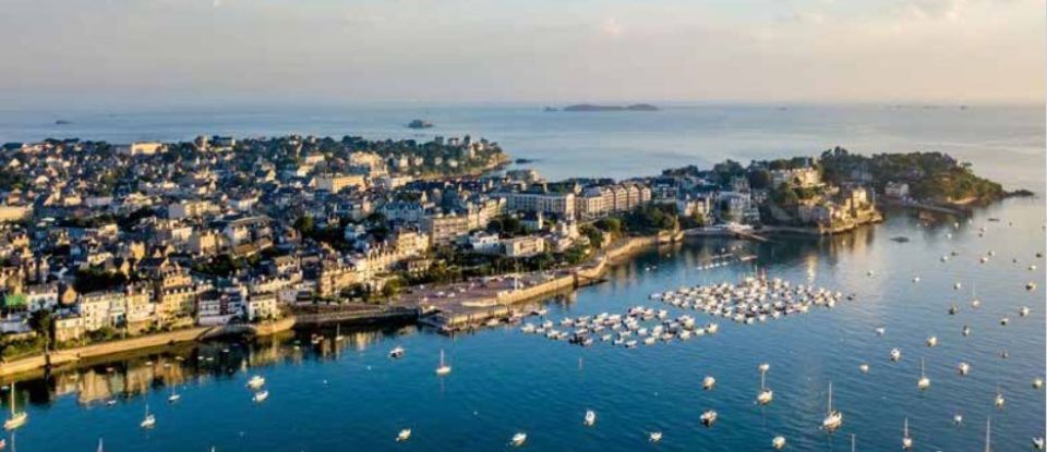 Apartment 4 rooms of 88 m² in Dinard (35800)