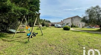 Country house 5 rooms of 172 m² in Échillais (17620)