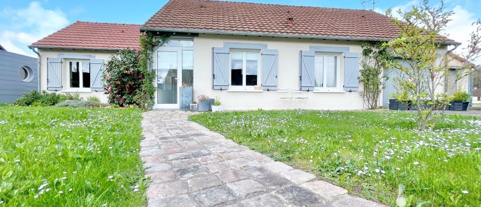 House 7 rooms of 131 m² in Gidy (45520)