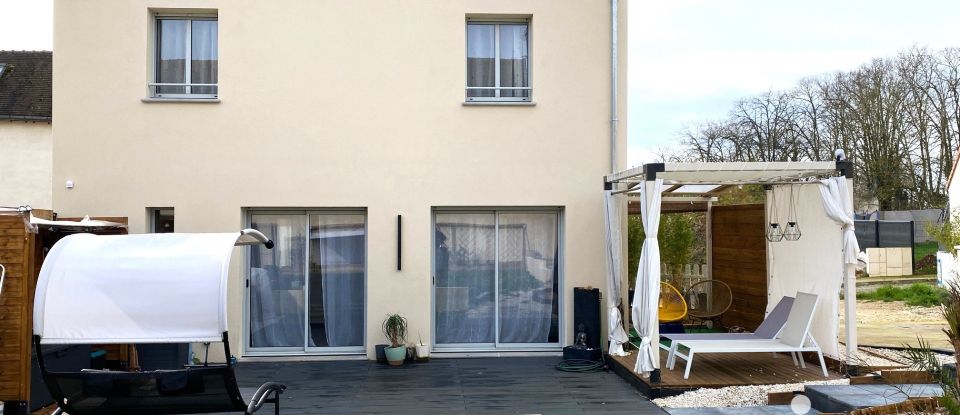 House 5 rooms of 94 m² in Dreux (28100)