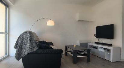 Apartment 2 rooms of 43 m² in Saint-Grégoire (35760)