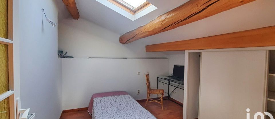 Appartement 3 pièces de 45 m² à Eyragues (13630)