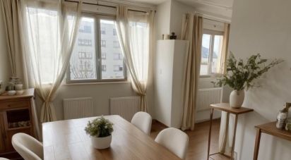 Appartement 3 pièces de 48 m² à Bagneux (92220)