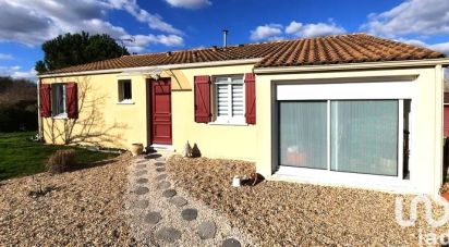 Traditional house 4 rooms of 90 m² in Saint-Seurin-sur-l'Isle (33660)