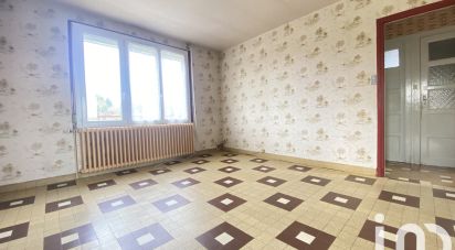 House 5 rooms of 87 m² in Neuvy-Grandchamp (71130)