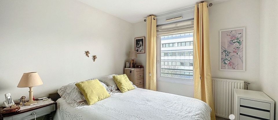 Apartment 2 rooms of 42 m² in Massy (91300)