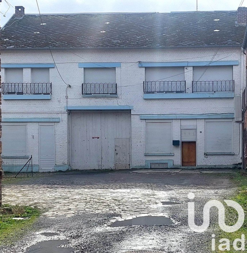 Building in Le Quesnoy (59530) of 166 m²