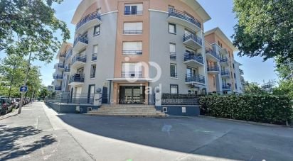 Appartement 4 pièces de 69 m² à Le Blanc-Mesnil (93150)