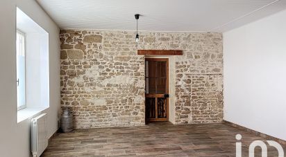House 5 rooms of 120 m² in Charron (17230)