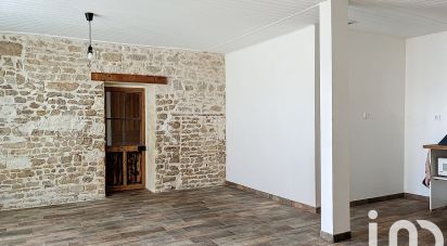House 5 rooms of 120 m² in Charron (17230)