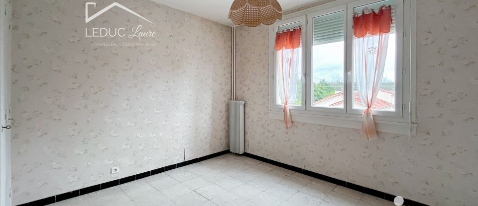 Apartment 4 rooms of 93 m² in Pont-Saint-Esprit (30130)