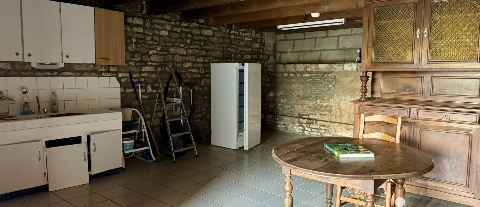Maison 3 pièces de 105 m² à Niort (79000)