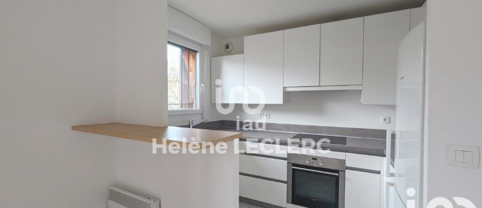 Apartment 4 rooms of 86 m² in Lille (59000)