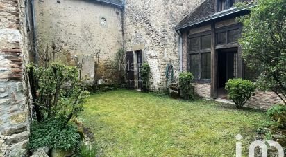 Mansion 10 rooms of 200 m² in Levroux (36110)