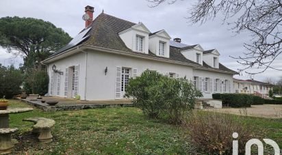 House 8 rooms of 395 m² in Aiguillon (47190)