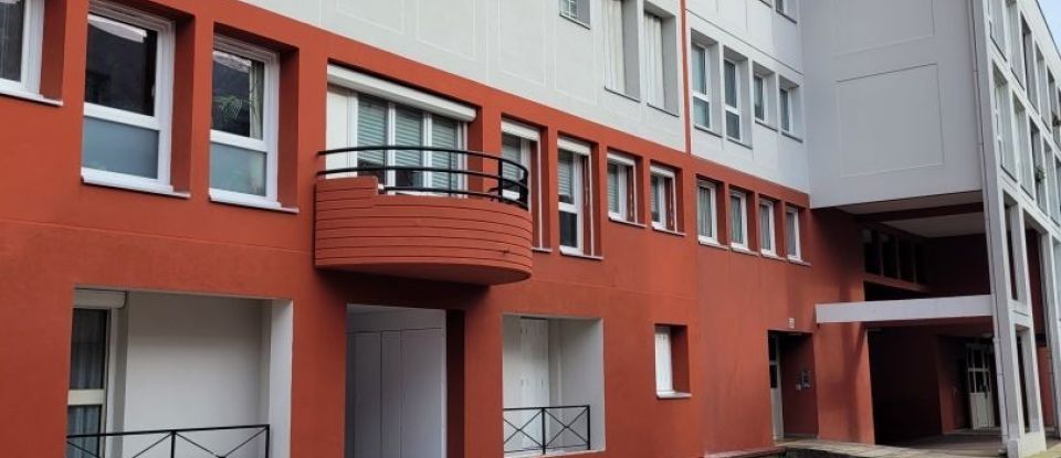 Appartement 4 pièces de 105 m² à Villejuif (94800)