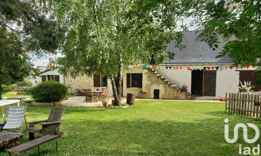 Traditional house 5 rooms of 153 m² in - (49380)