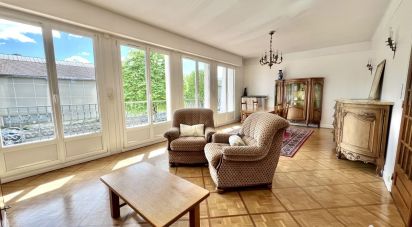 House 7 rooms of 183 m² in Vitry-le-François (51300)