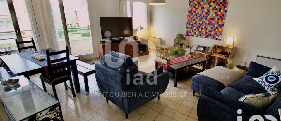 Apartment 3 rooms of 74 m² in Osny (95520)