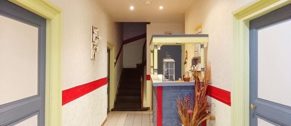 Hotel-restaurant of 479 m² in Saint-Jean-de-Côle (24800)