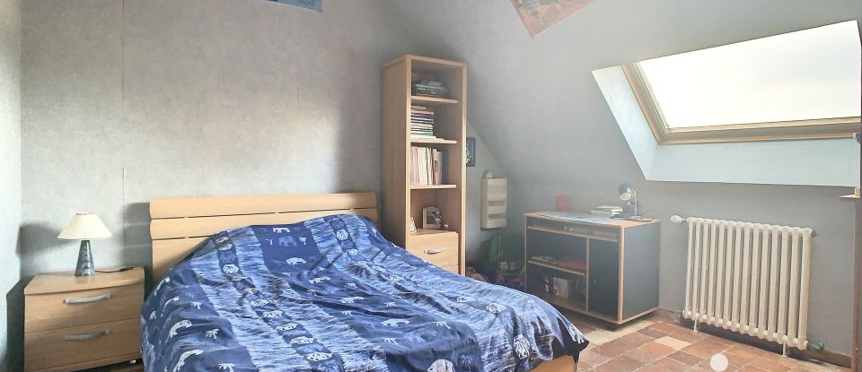 Farm 8 rooms of 220 m² in Sorigny (37250)