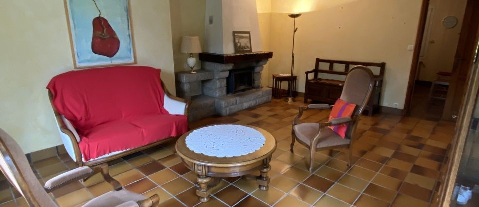 Traditional house 5 rooms of 146 m² in Landévant (56690)