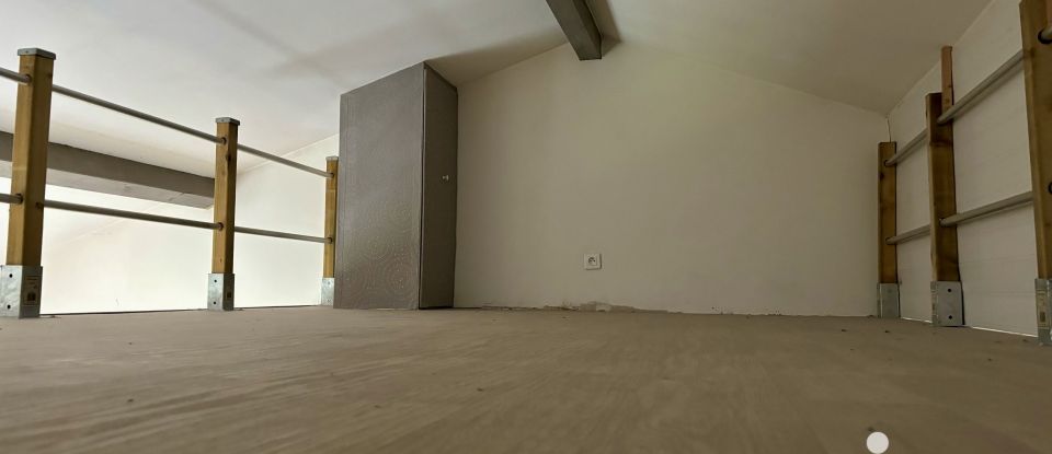 House 3 rooms of 72 m² in Cenon (33150)