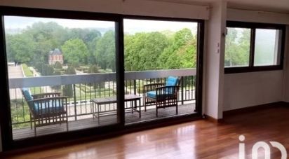 Apartment 4 rooms of 84 m² in Chilly-Mazarin (91380)