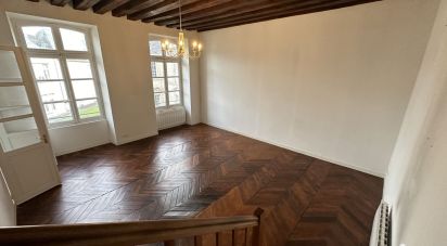 Apartment 4 rooms of 101 m² in Bourges (18000)