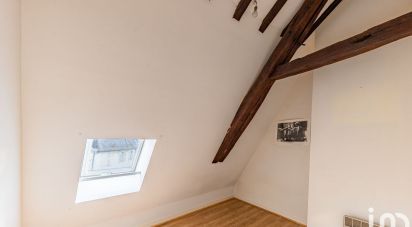 Apartment 4 rooms of 101 m² in Bourges (18000)