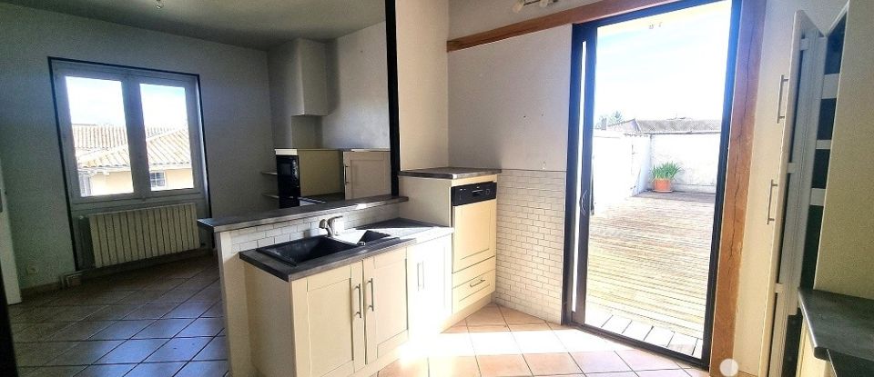 Apartment 7 rooms of 167 m² in Saint-Amour-Bellevue (71570)